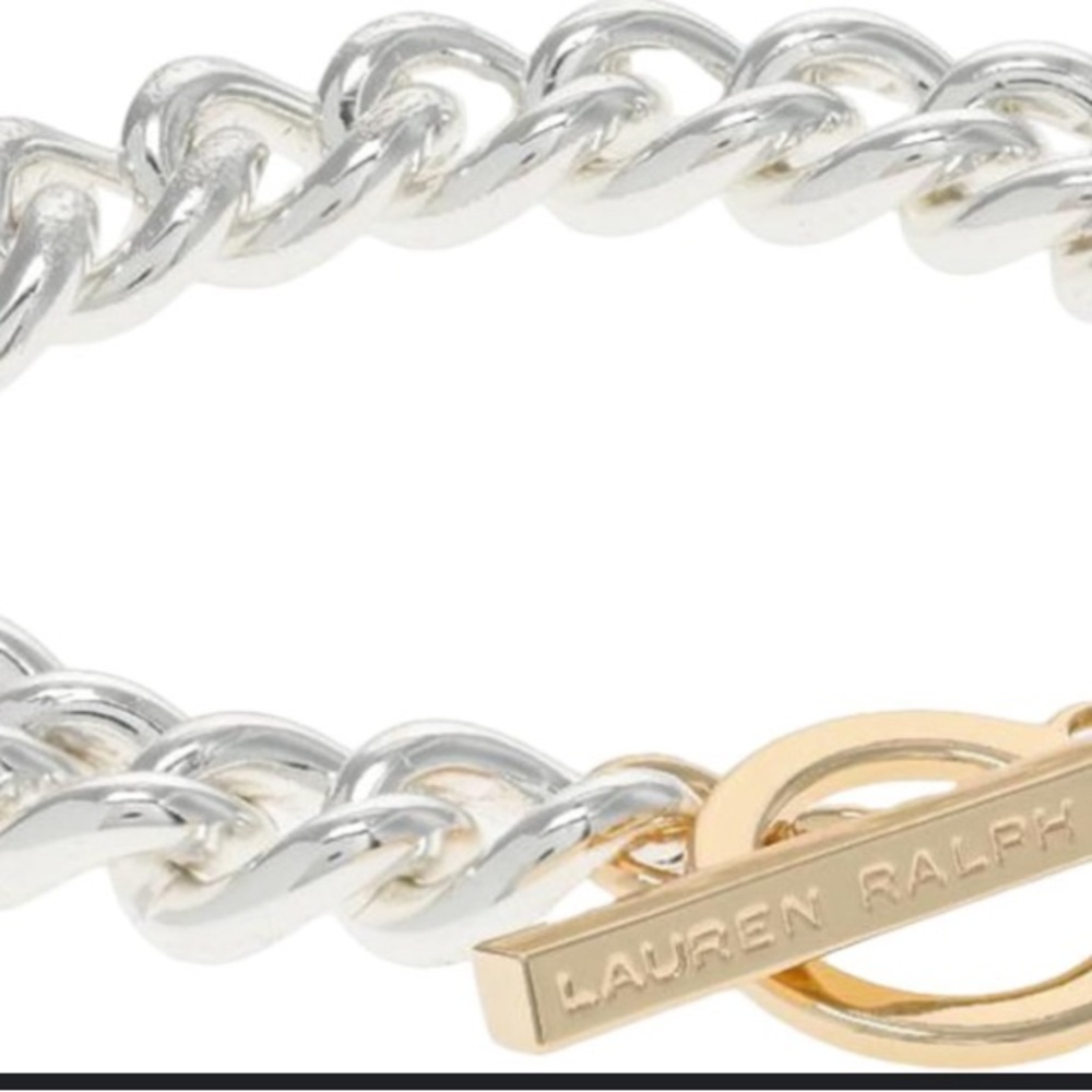 107. Lauren by Ralph Lauren
Toggle Logo Flex Bracelet New 🆕 with out tags 🏷️